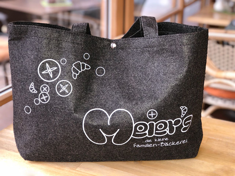 Einkaufstasche der Familienbäckerei Meier